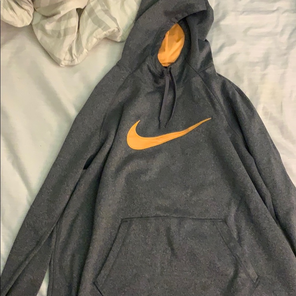 Nike hoodie